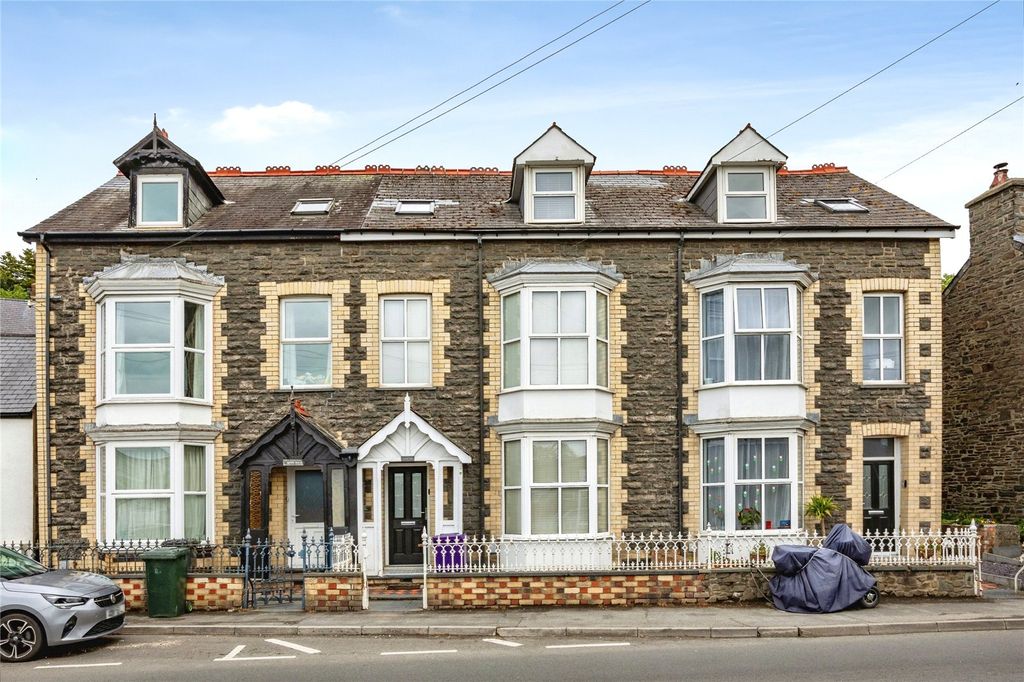 Property photo 1 of 28 Picture No. 01