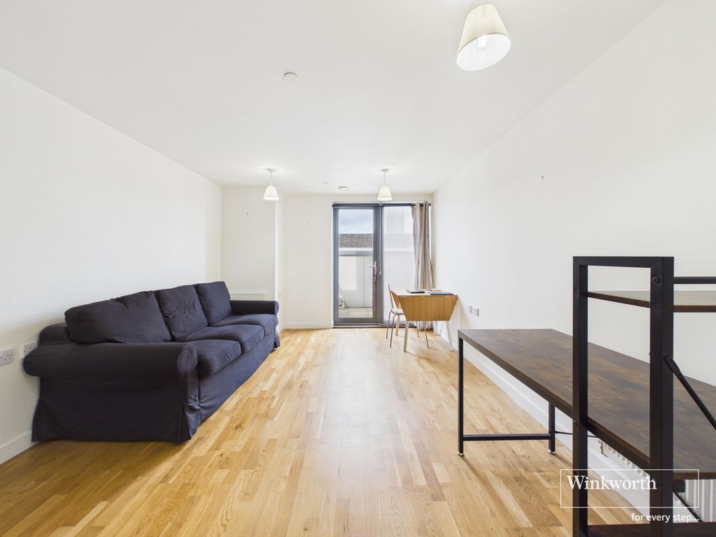 Property photo 1 of 7 Lounge
