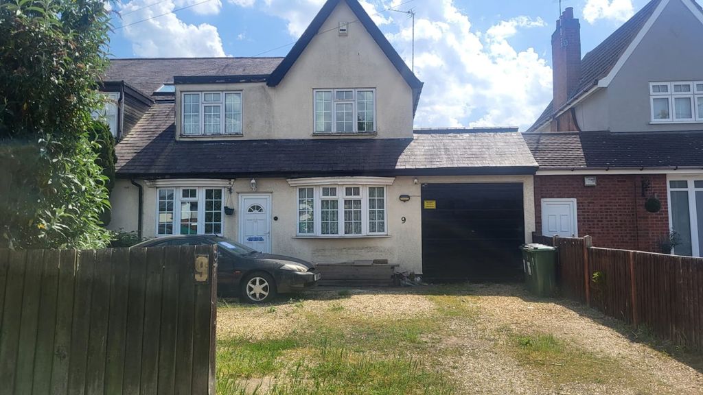 Property photo 1 of 27