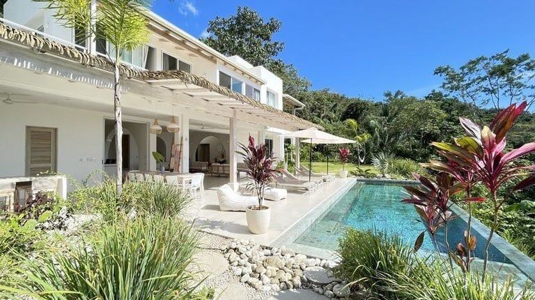 Property photo 1 of 31