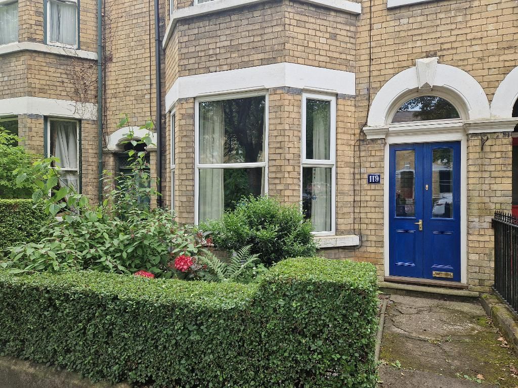 Property photo 1 of 12 Front External