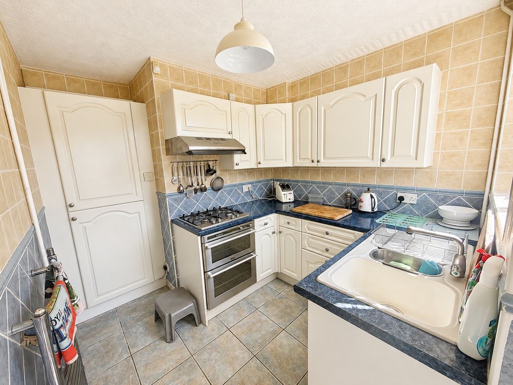Property photo 3 of 8