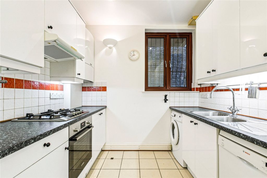 Property photo 2 of 7 A08J300000Atvebia3_Lgo250027_05.Jpg