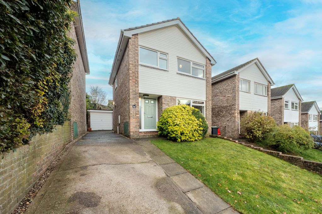 Property photo 1 of 22