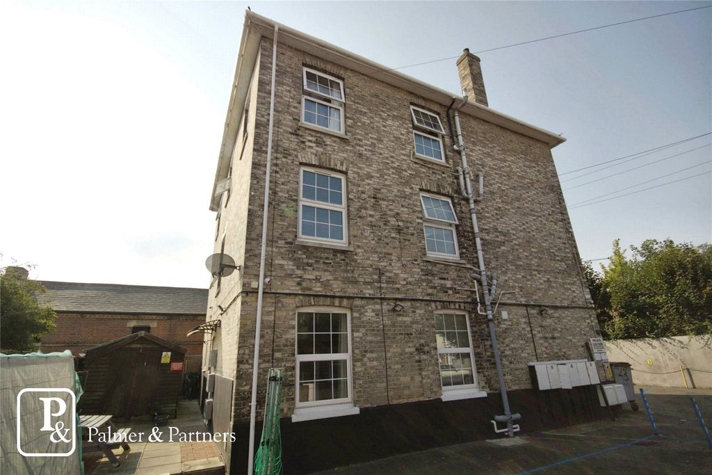 Property photo 1 of 9 Picture No. 11