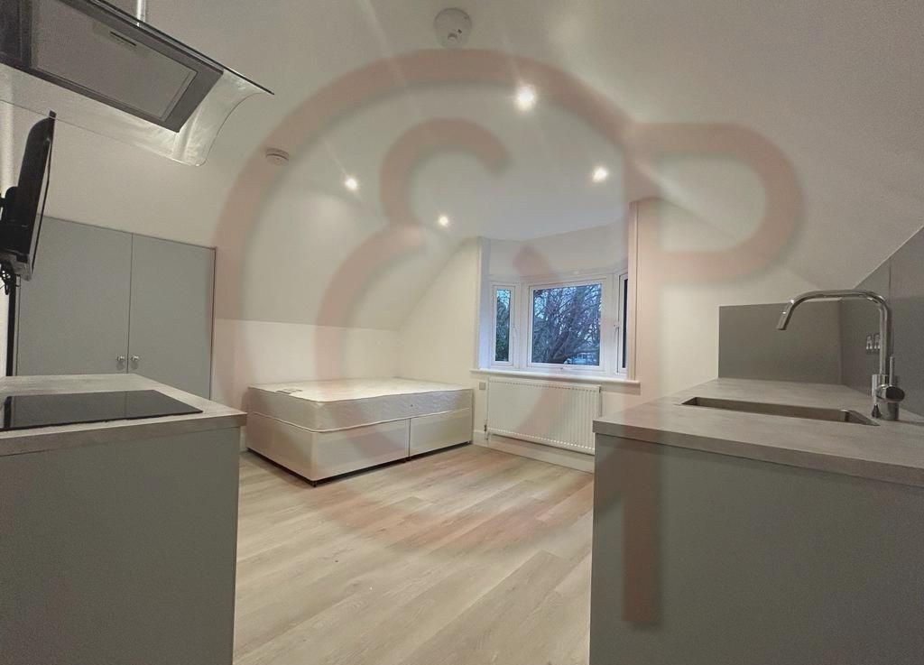 Property photo 1 of 6 Flat 1 Studio.Jpg