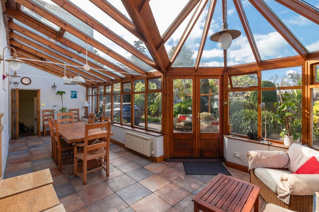 Additional image 8 of 5 bed detached house for saleRoute De La Charruée, Vale, Guernsey GY6