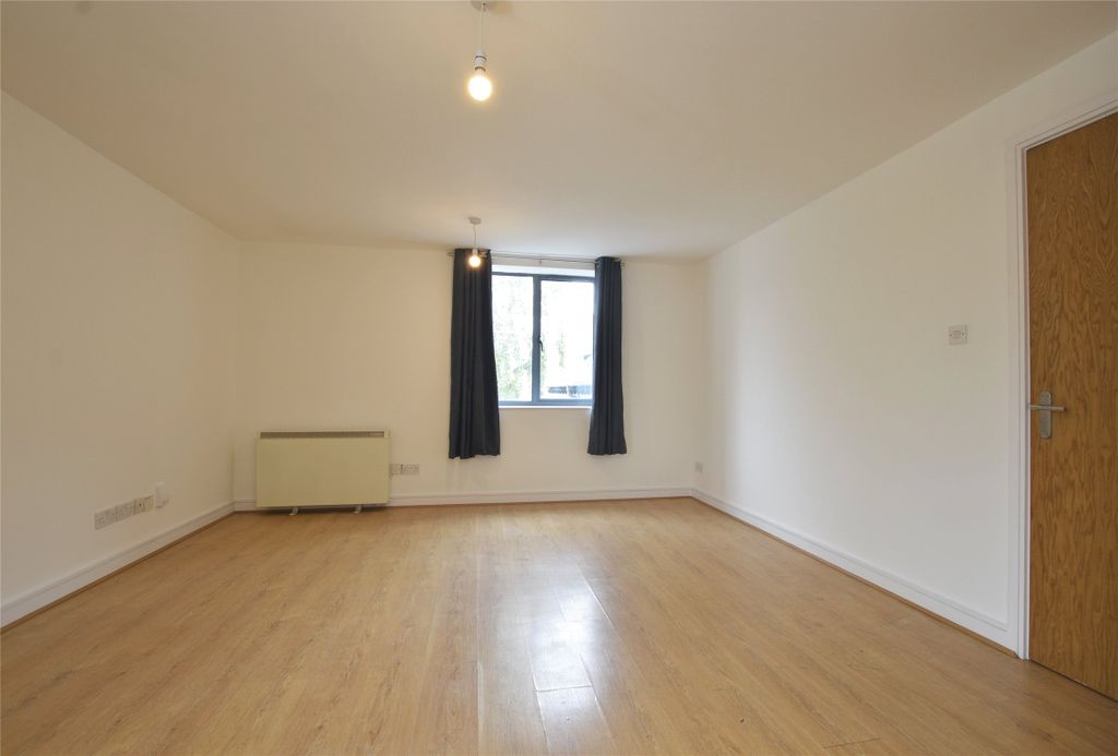 Property photo 2 of 10 Living Room