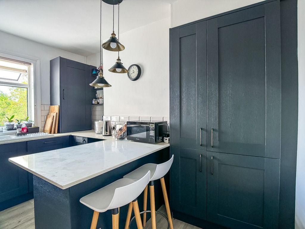 Property photo 2 of 27 5528845