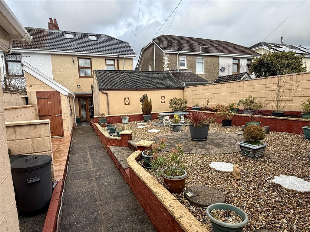 Property photo 3 of 37 Img_2643.Jpeg