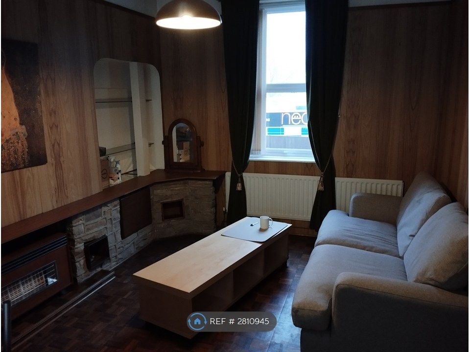 Property photo 3 of 8