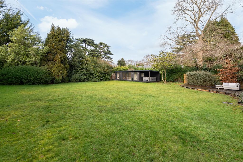 Property photo 2 of 26 Image