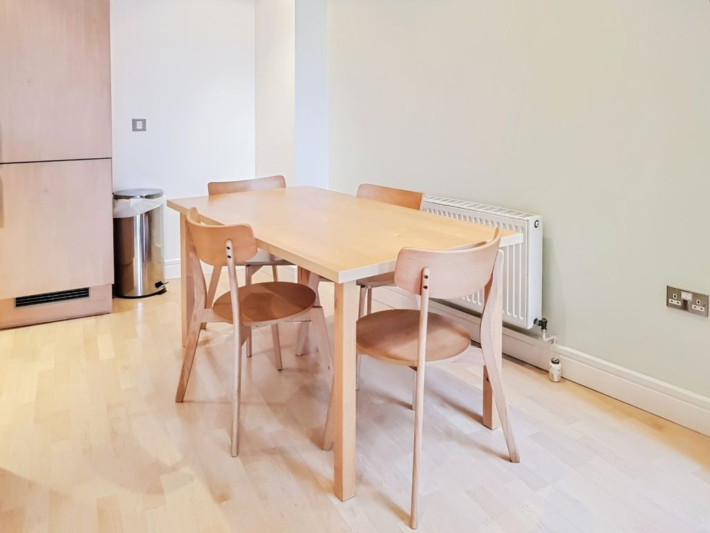 Property photo 3 of 13 Picture No. 12