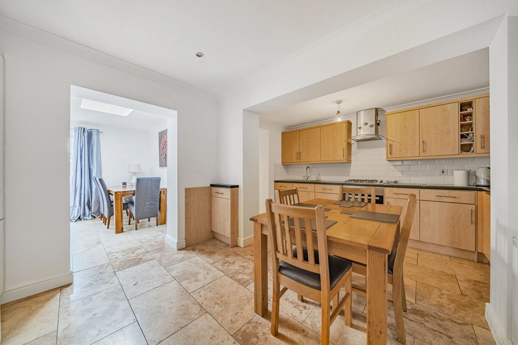 Property photo 3 of 16 Kitchen