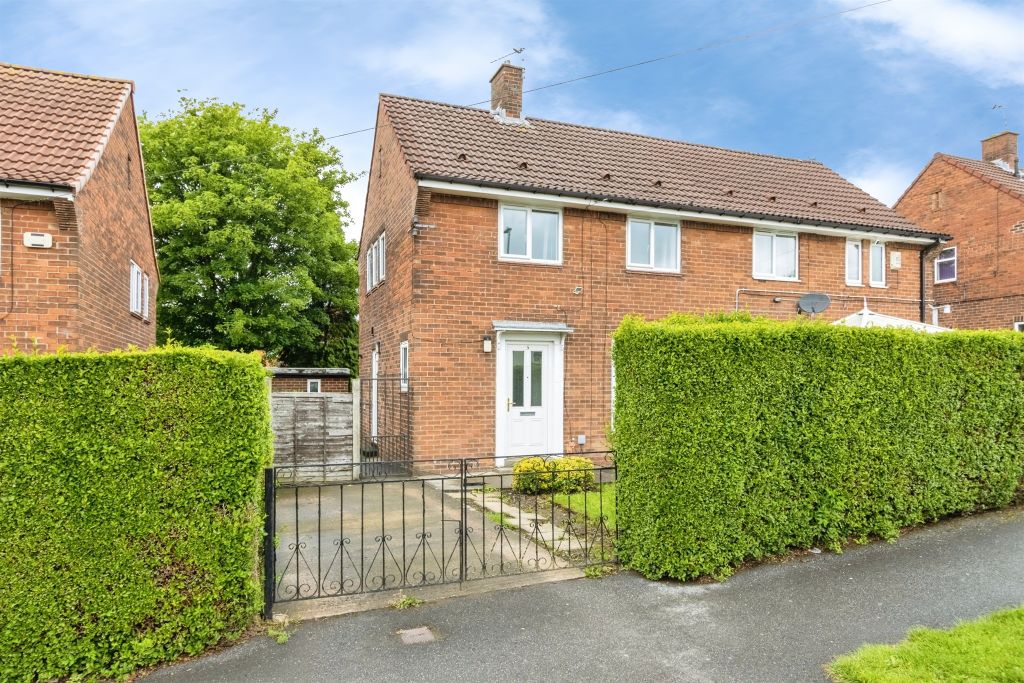 Property photo 1 of 12