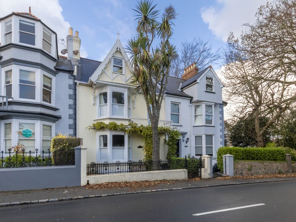 Property photo 1 of 32 Picture No. 37