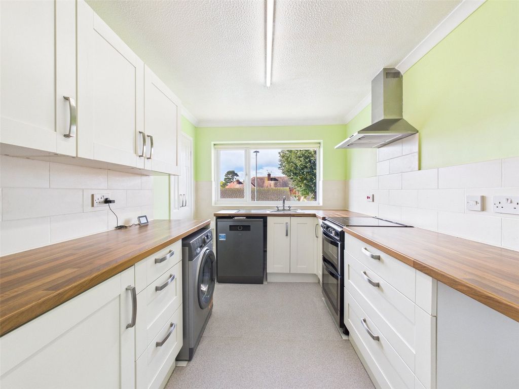 Property photo 2 of 16 Picture No. 06