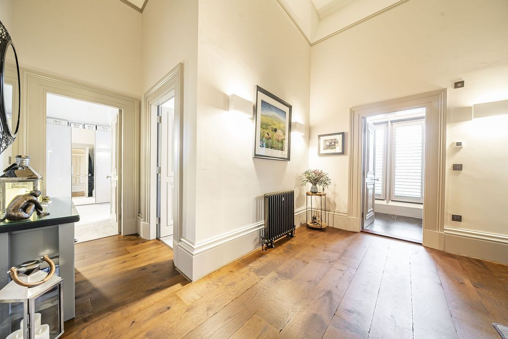 Additional image 13 of 2 bed flat for saleHemsworth Walk, Highfield House HG4