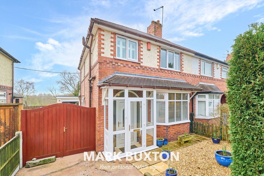 Property photo 1 of 27