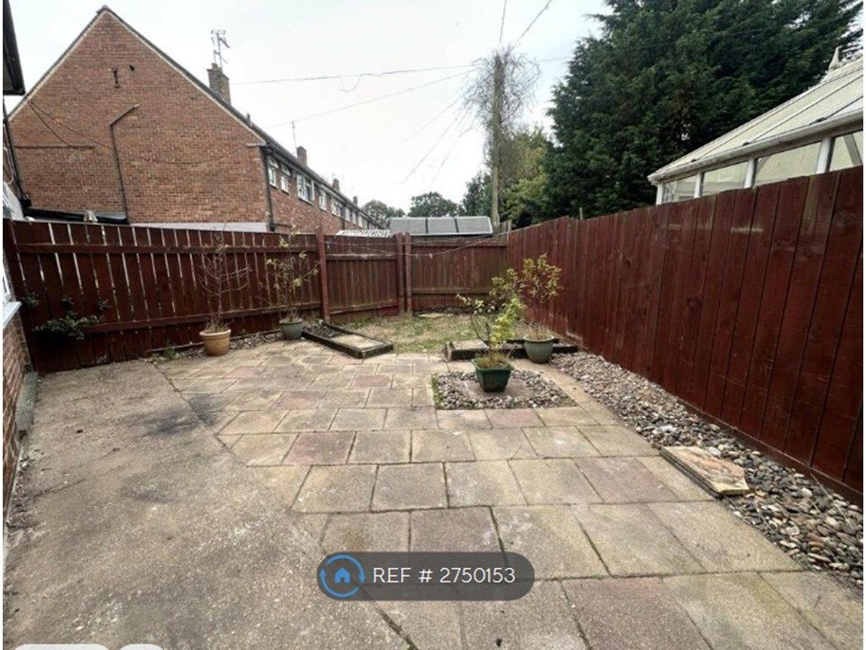 Property photo 2 of 18 Rear Garden