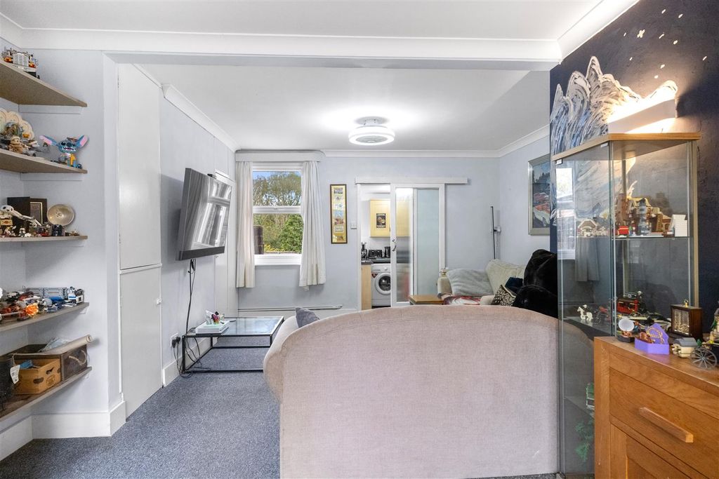 Property photo 3 of 14 4X0A8865.Jpg