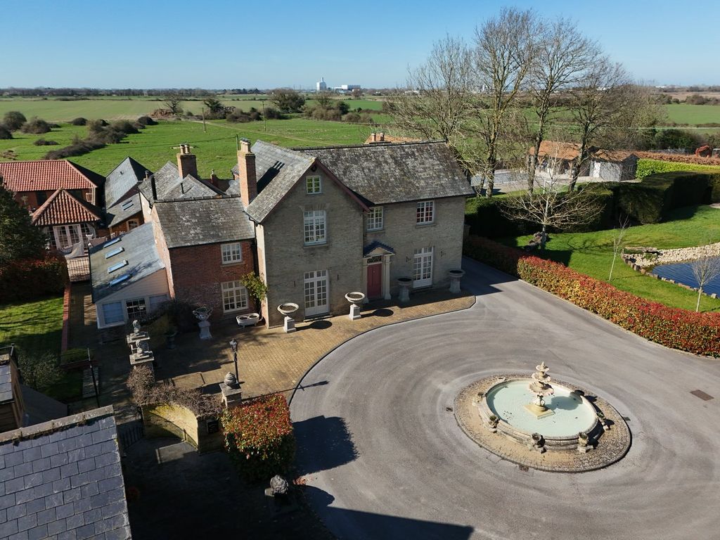 Property photo 2 of 69