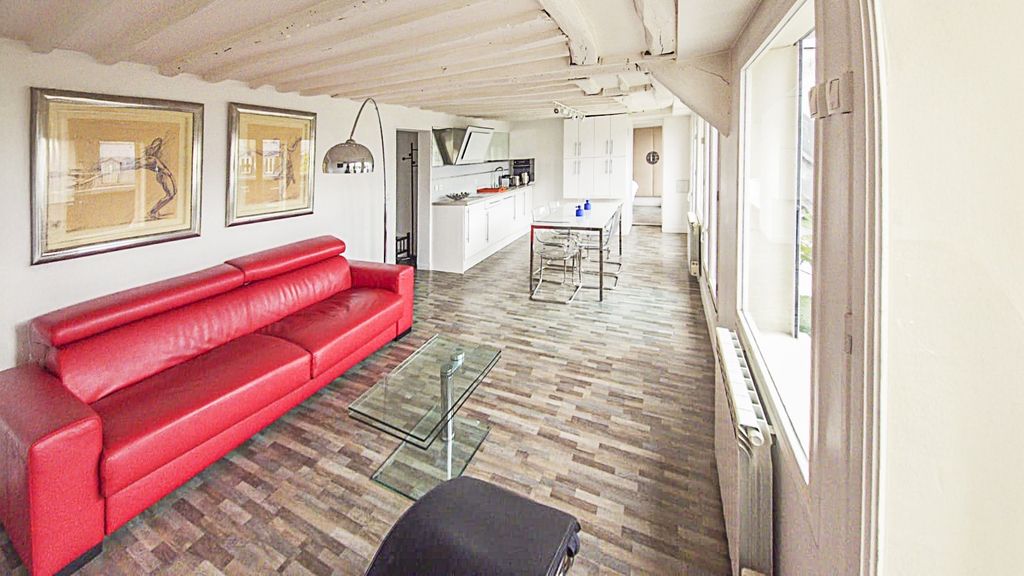 Property photo 3 of 4