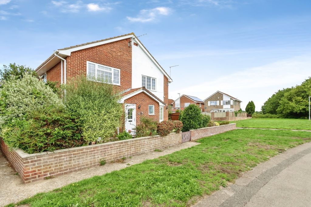 Property photo 2 of 17 Pbox-Img.Jpg