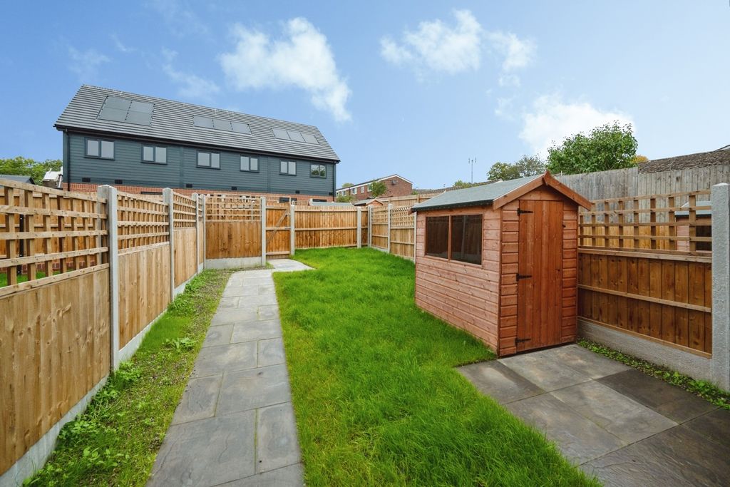 Property photo 2 of 28 Pbox-Img.Jpg