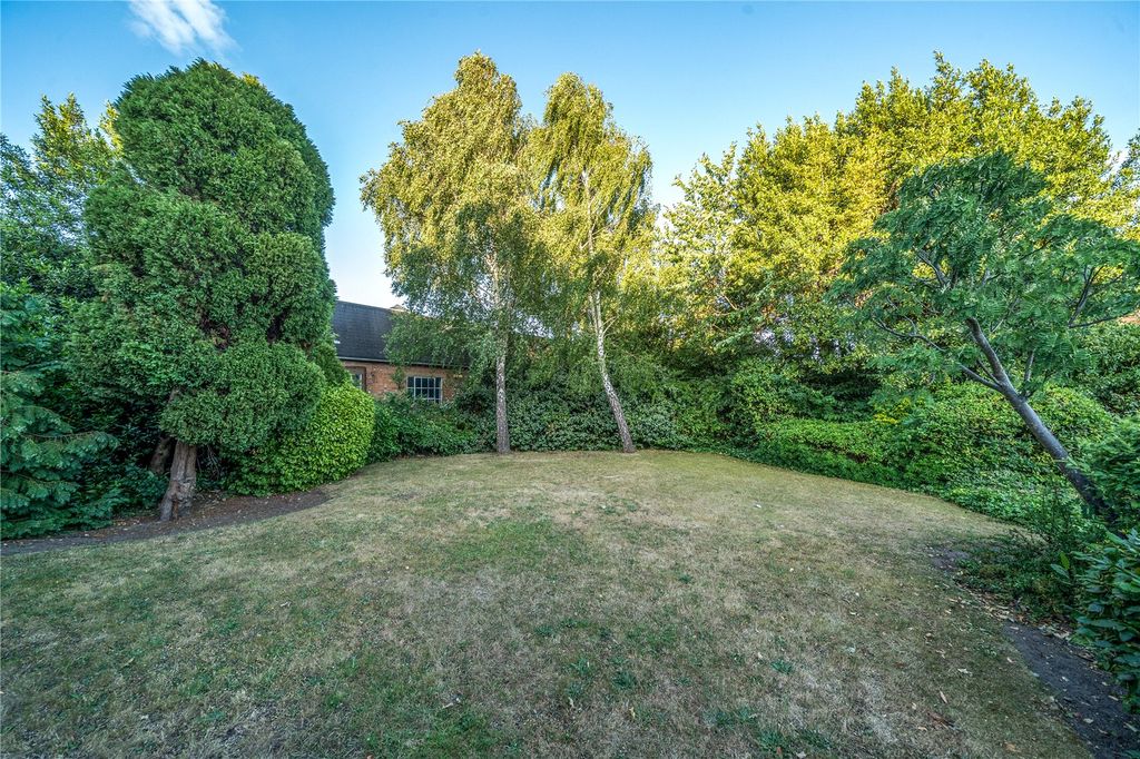 Property photo 2 of 19 Picture No. 03