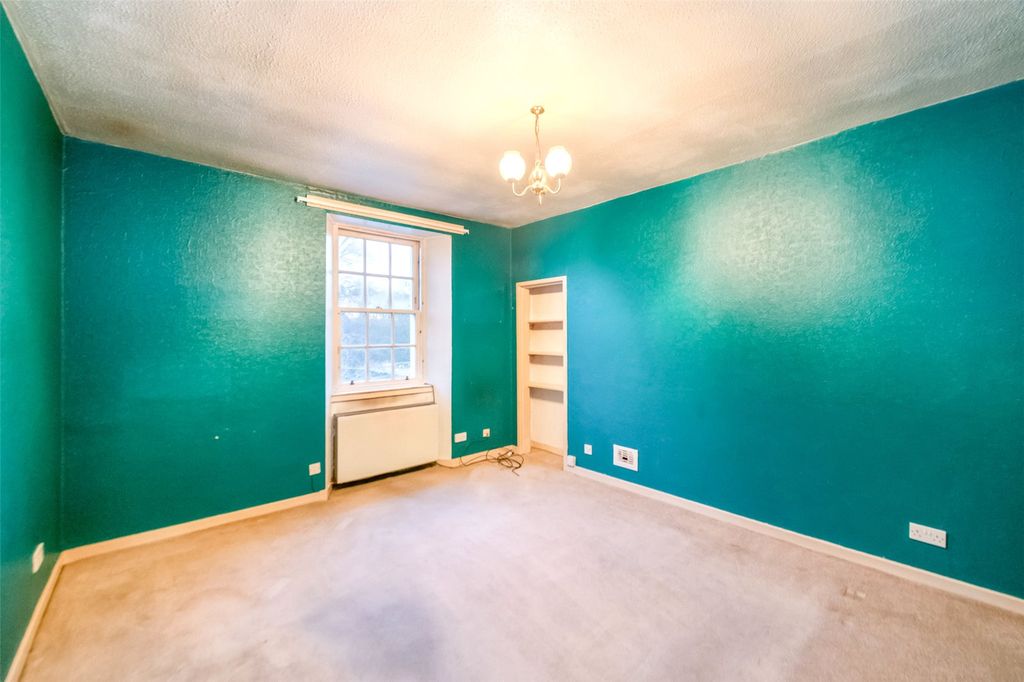 Property photo 3 of 20 Picture No. 10