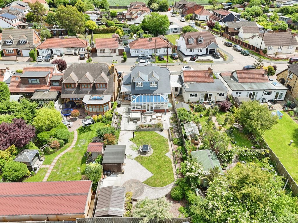 Property photo 2 of 25 Drone Rear
