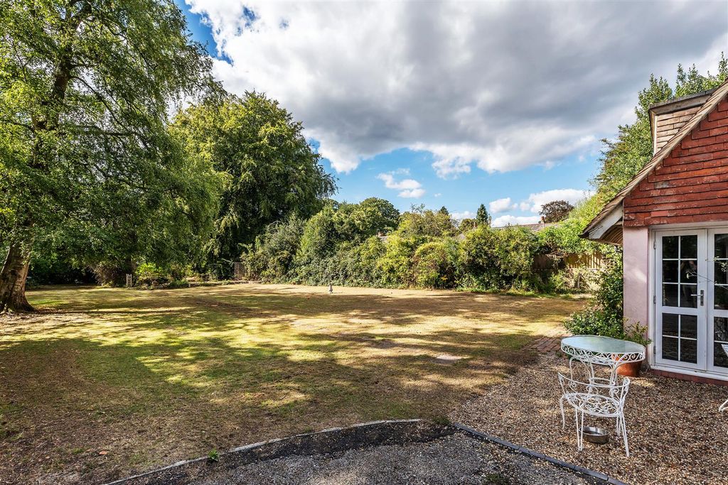 Property photo 2 of 33 Beech-Tree-Cottage-31.Jpg
