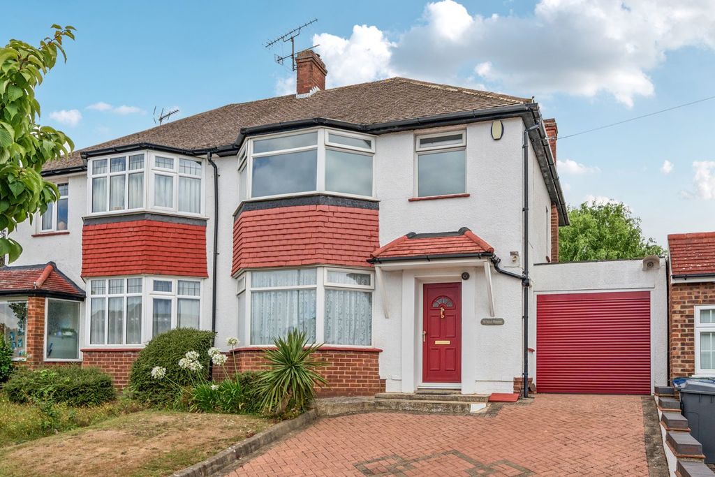 Property photo 1 of 17 Picture No. 01
