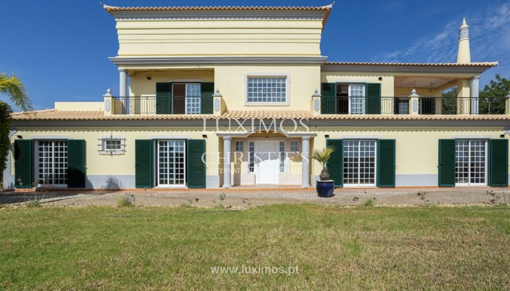 Property photo 2 of 36