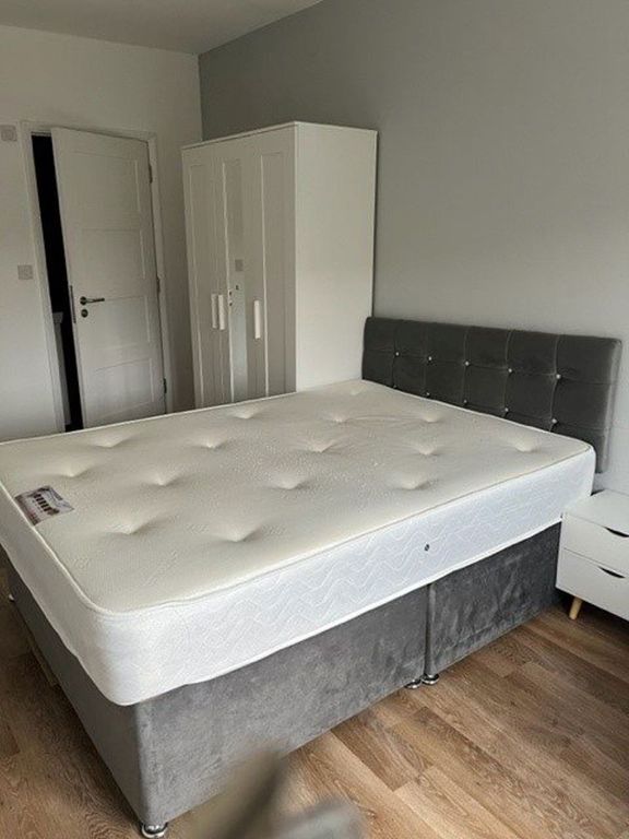 Property photo 2 of 3