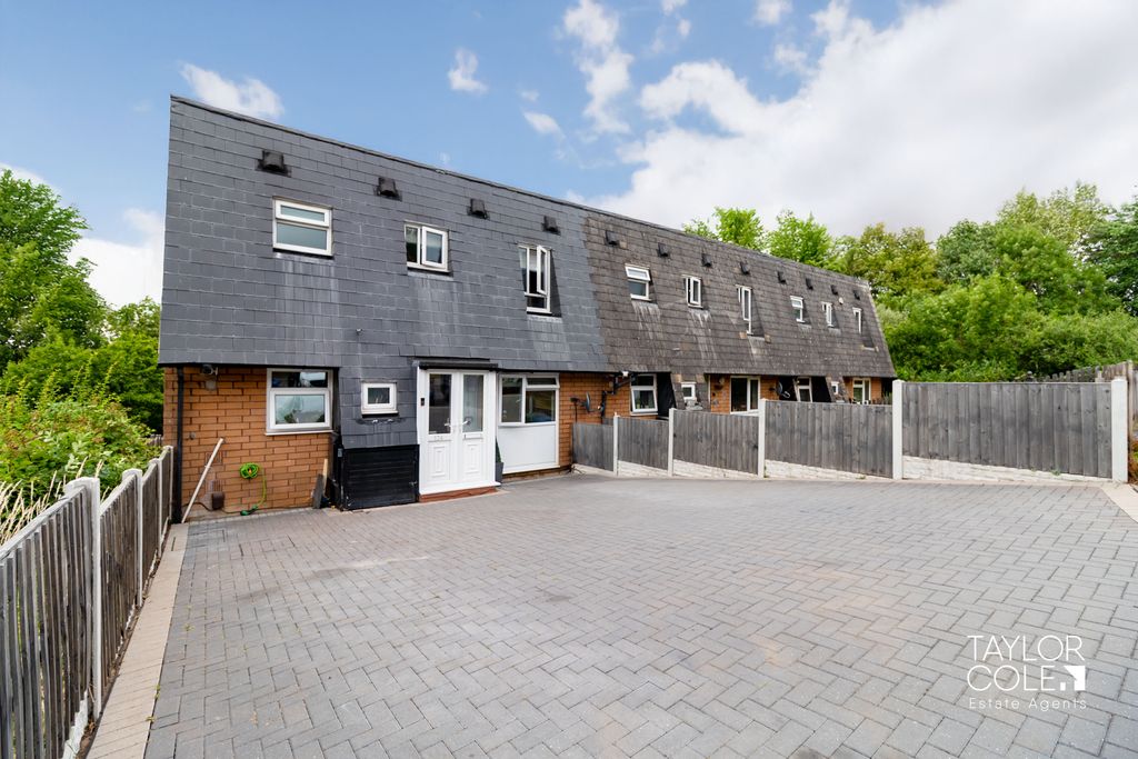 Property photo 2 of 24 124Sor-25