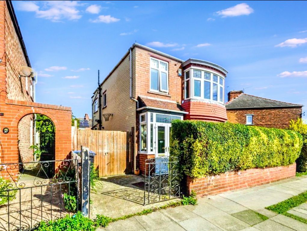 Property photo 1 of 14