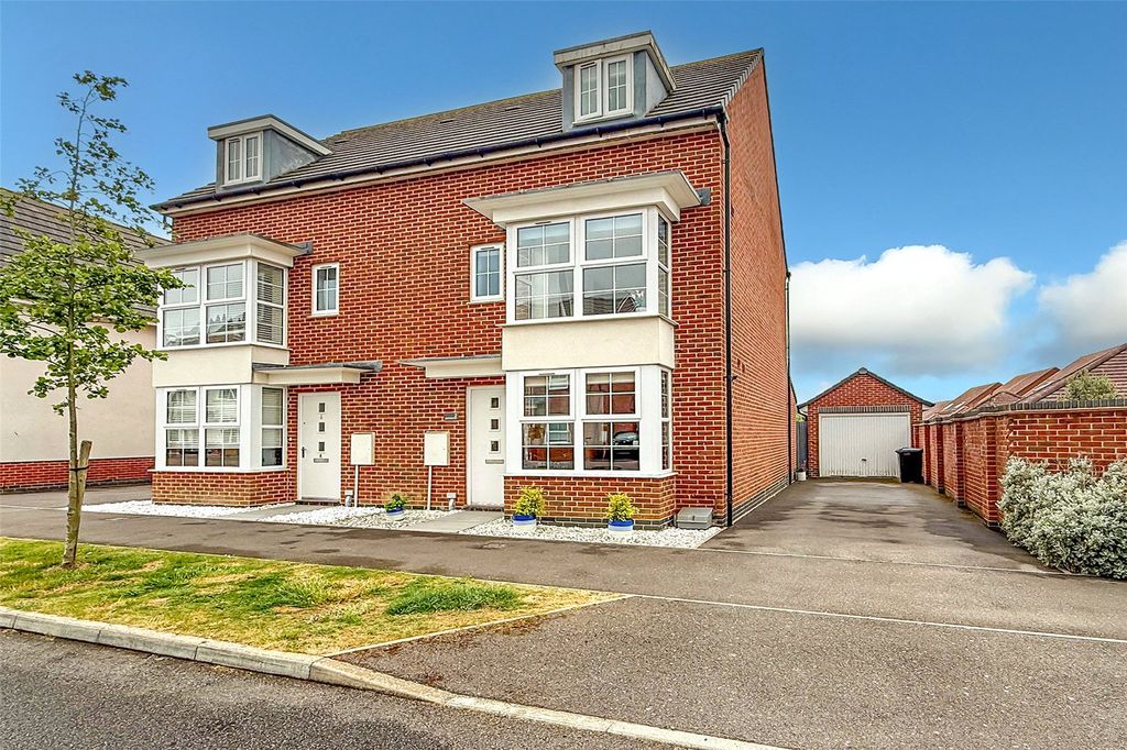 Property photo 1 of 29 Picture No. 30