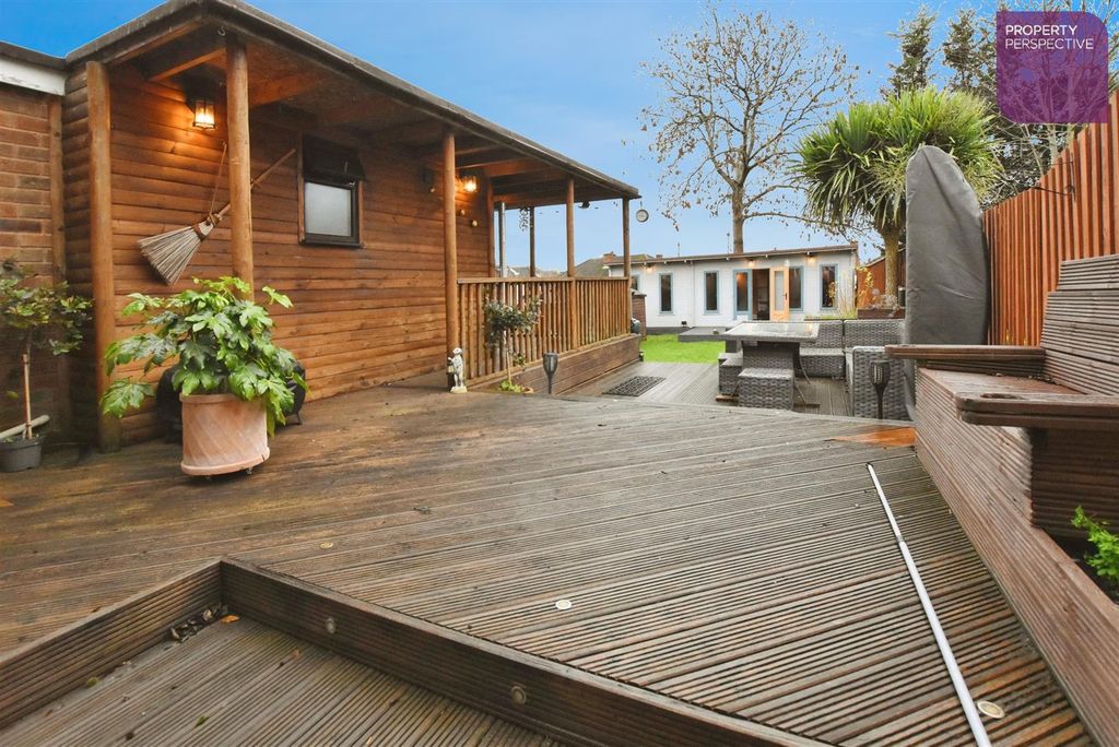 Property photo 2 of 26 2c8Feef2-Dsc_0511 20- 20Copy 20 288 29.Jpg