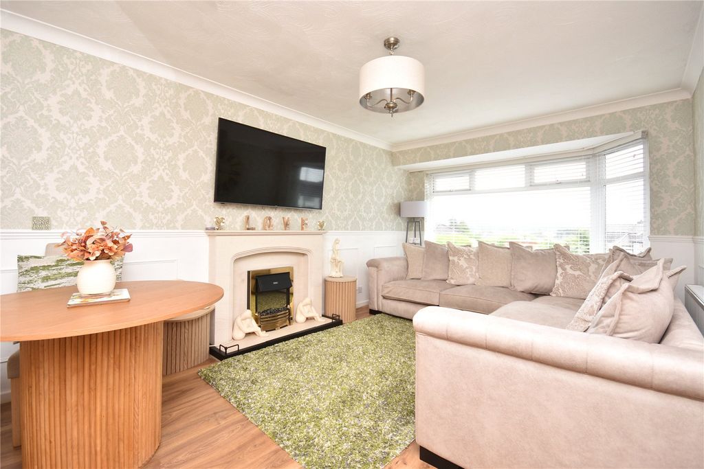 Property photo 2 of 15 Picture No. 06