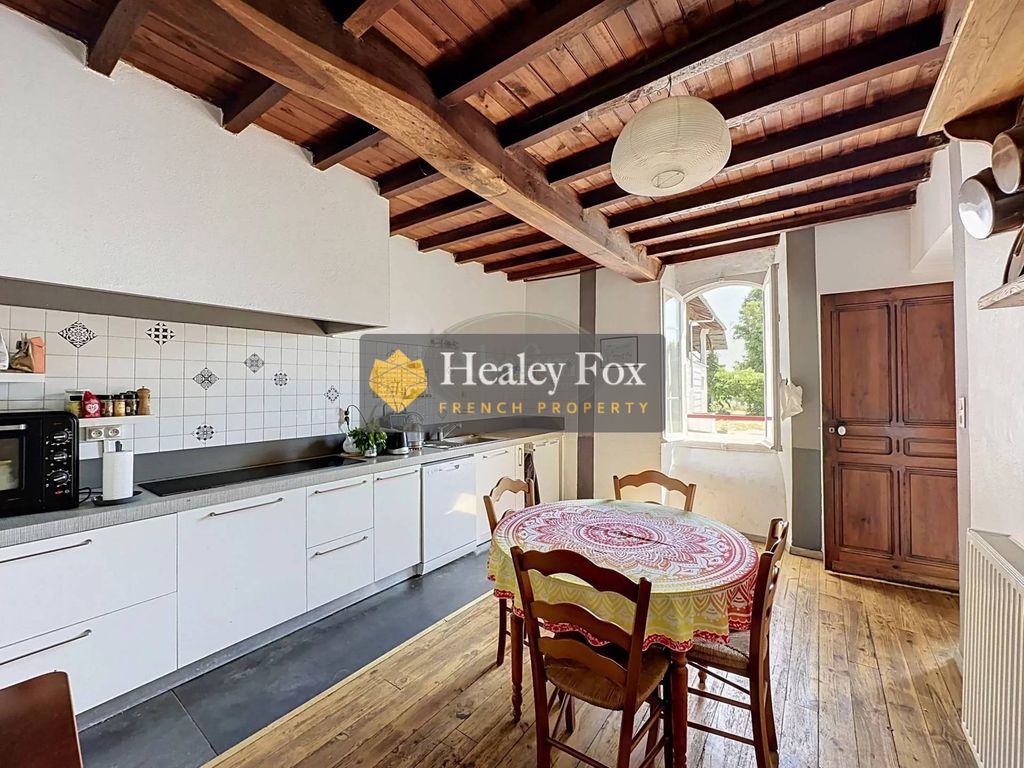 Property photo 3 of 13 Ef081F94A07Bc1Ac1Ea0d87Df622Eca9