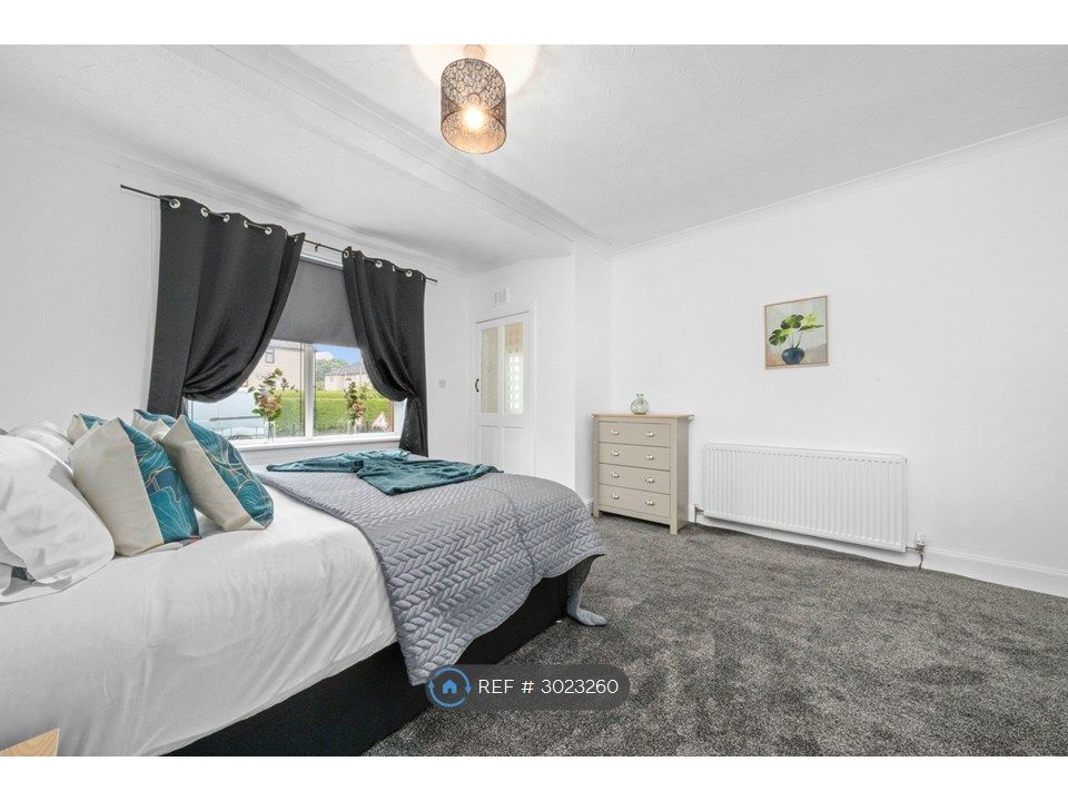 Property photo 2 of 30