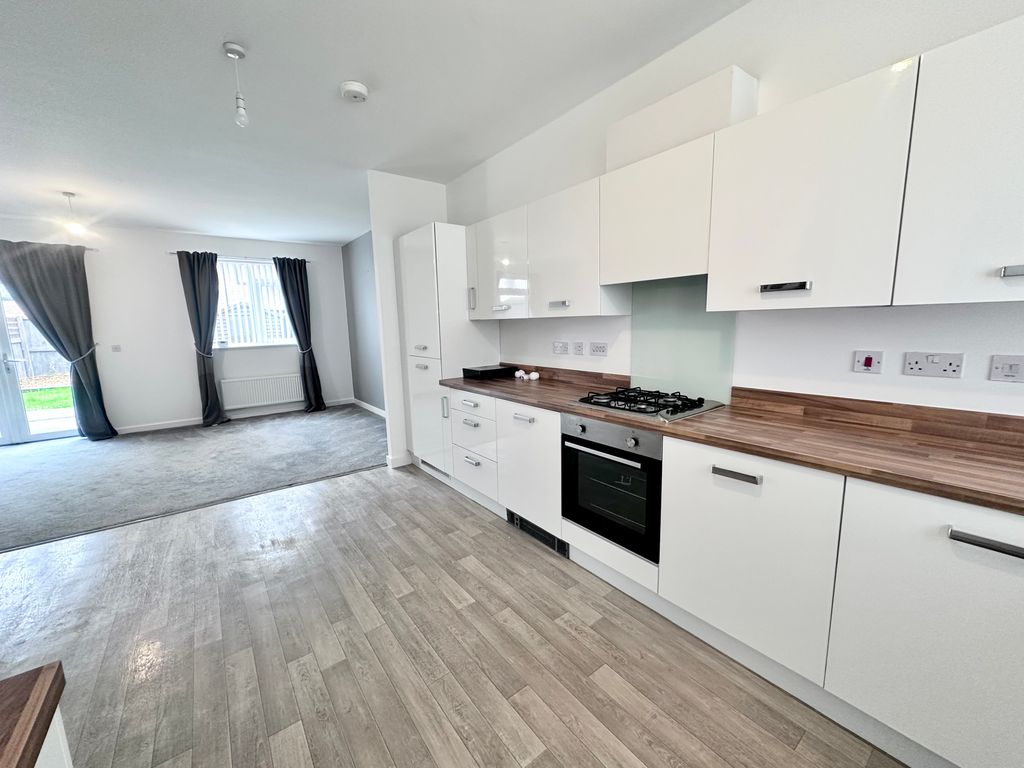 Property photo 3 of 15 Bedroom 1