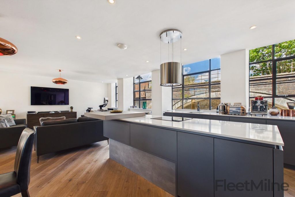 Additional image 5 of 3 bed flat for saleQueensway House, 57 Livery Street B3