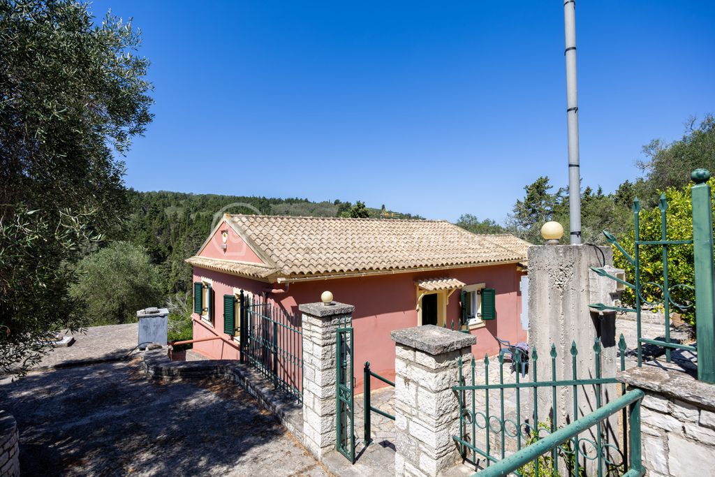 Property photo 2 of 18