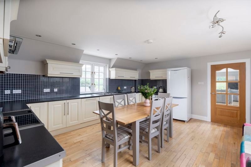 Additional image 9 of 5 bed end terrace house for sale7 Castlehill Courtyard, Kirkton Manor, Peebles EH45