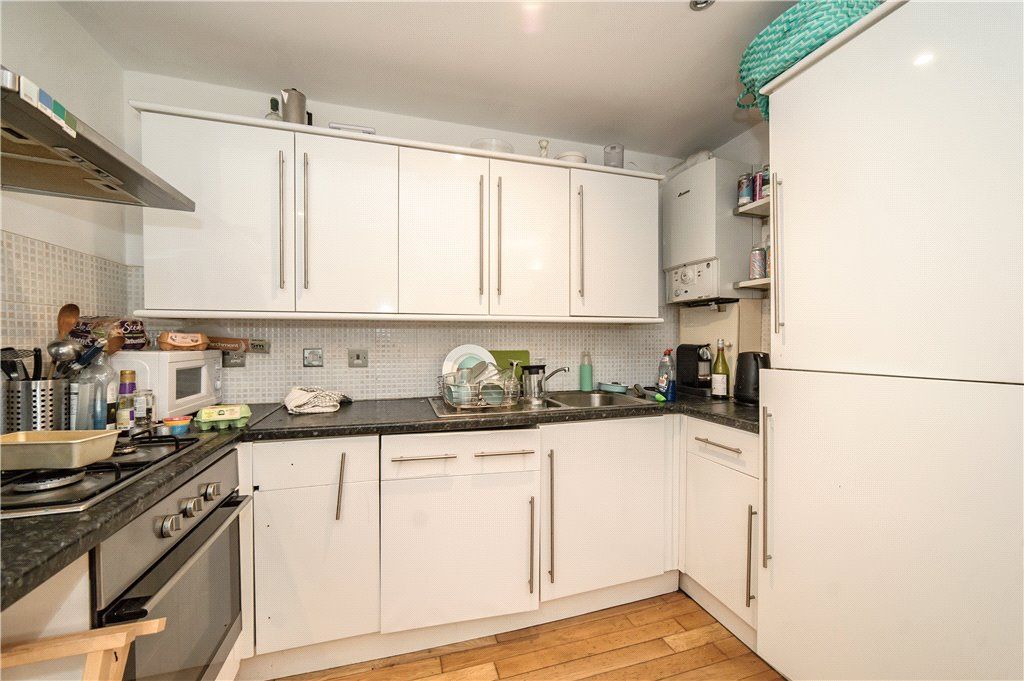 Property photo 2 of 8 Kitchen