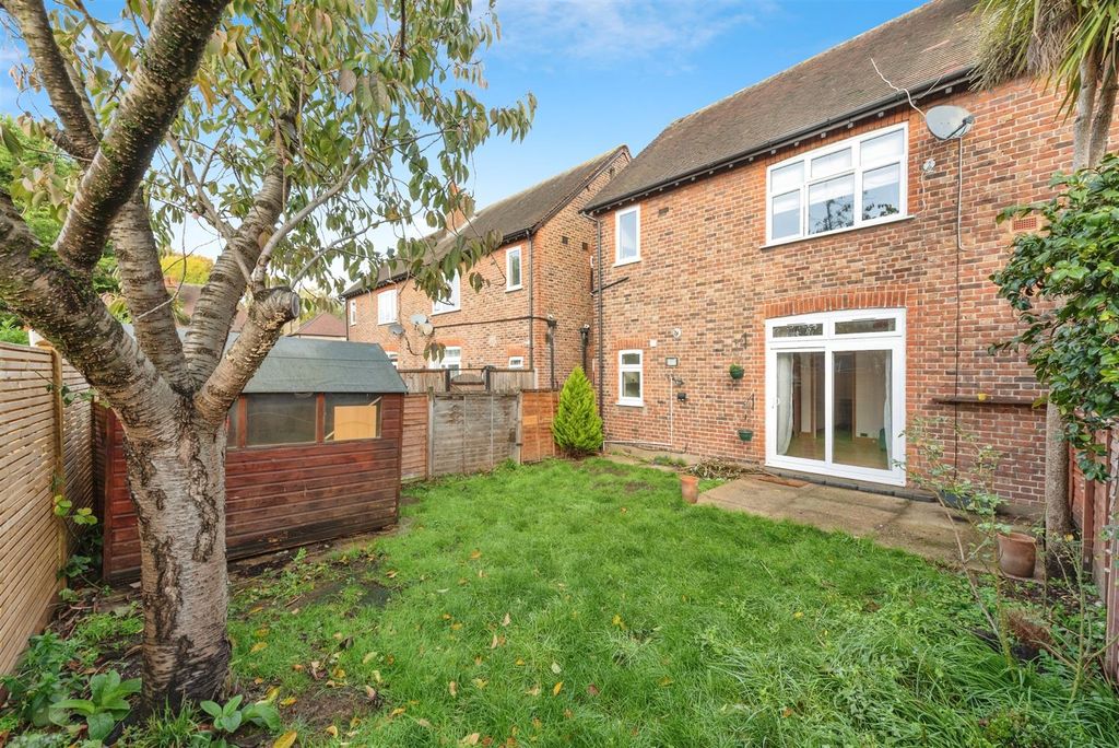 Property photo 1 of 20 Wellington24Of27.Jpg