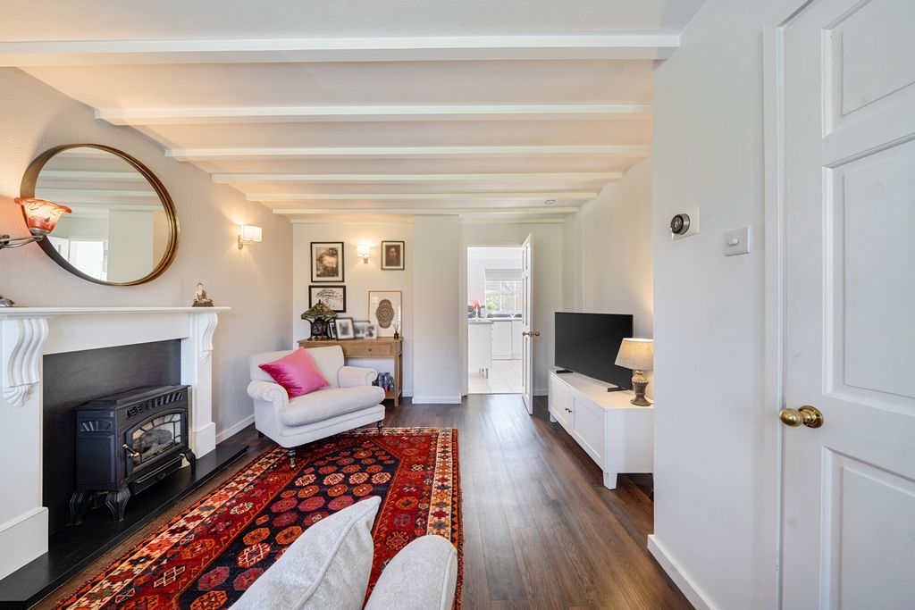 Property photo 3 of 29 1434631-17-69c542...